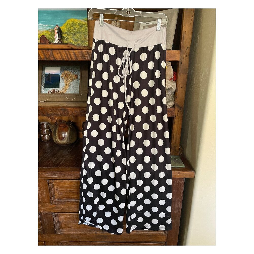 SOFT and SILKY Pajama Pants Medium Black & White Polka Dot Drawstring Comfy